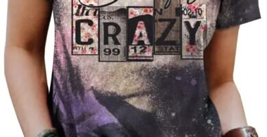 Beautiful Crazy Leopard Bleached T-Shirt Women Western Country Music Shirt Vintage Graphic Country Concert Tee Tops