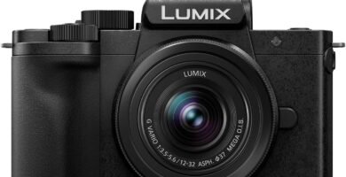 Panasonic Lumix DC-G100DKEBK Micro Four-Thirds Mirrorless Camera with Lumix G Vario 12-32mm F3.5-5.6 Lens, 20.3MP, 4K 30p & FHD 60 Video, Vlogging Camera, Free-Angle Monitor, USB-C Charging, Black