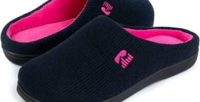 RockDove Women’s Original Two-Tone Memory Foam Slipper