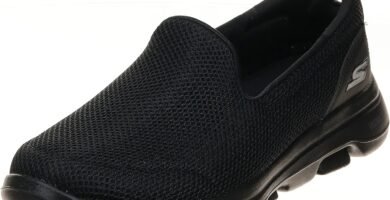 Skechers Women’s Go Walk 5 Slip On Trainers