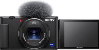 Sony Vlog camera ZV-1 | Digital Camera (Vari-angle Screen for Vlogging, 4K Video) ZV1BC- Black