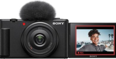 Sony Vlog camera ZV-1F | Digital Camera (Vari-angle Screen, 4K Video, slow motion, Vlog features) – Black