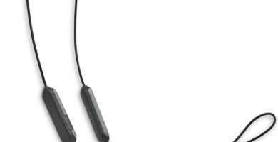 JBL Endurance Run Sweatproof Wired Sports in-Ear Headphones – Black (Renewed)