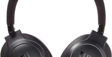 JBL LIVE 500 BT Wireless Over-Ear Headphones with Alexa Built-In, Google Assistant and Bluetooth, Up to 30 Hours of Music, Ambient Aware and TalkThru Technology, Black