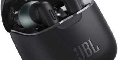 JBL Tune 220 TWS Truly Wireless In-Ear Bluetooth Headphones and Charging Case with Voice Assistant, Up to 19 Hours of Music, Black