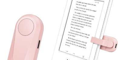 K2 RF Remote Control Page Turner for Kindle Paperwhite Accessories Ipad Reading Kobo Surface Comics/Novels iPhone Tablets Android Taking Photos Camera Video Recording Remote (Pink)