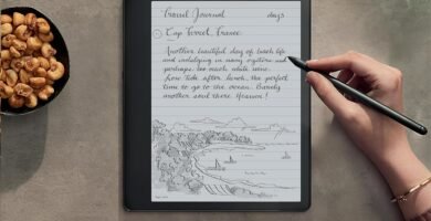 Kindle Scribe (2022 release) – 16 GB, the first Kindle and digital notebook, all in one, with a 10.2″ 300 ppi Paperwhite display, includes Premium Pen