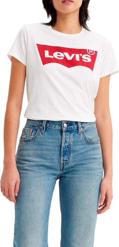 Levi’s Women’s The Perfect Tee T-Shirt, Large Batwing Logo Levi’s Women’s The Perfect Tee T-Shirt, Large Batwing Logo
