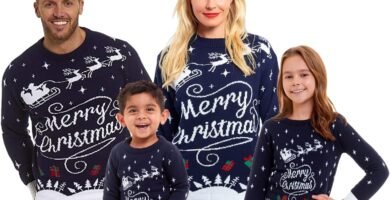 Merry Christmas Jumpers for Men, Women, Kids and Babies – Long Sleeve Chunky Knit Jumpers for Xmas, Winter and Holiday Festive Parties – Soft and Lightweight Family Christmas Jumper Pullover Top