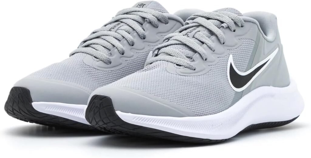 NIKE Unisex Kid’s Star Runner 3 Gymnastics Shoe