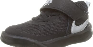 NIKE Unisex Kid’s Team Hustle D 10 Gymnastics Shoe NIKE Unisex Kid’s Team Hustle D 10 Gymnastics Shoe