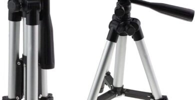 Navitech Lightweight Aluminium Tripod Compatible With CAMWORLD Video Camera Camcorder 5K