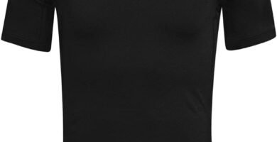 Under Armour Boys Heat Gear Short Sleeve T-Shirt Junior Under Armour Boys Heat Gear Short Sleeve T-Shirt Junior