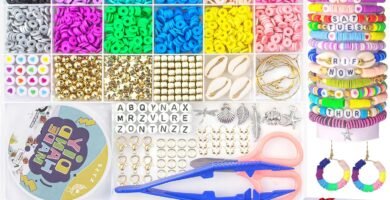 Uolifrem Clay Beads 5700 Pcs Bracelet Making Kit, Flat Round Polymer Clay Beads and Heishi Beads for Jewelry Making with Letter Beads and Charms, Crafts Gift for Teen Girls and Boys Uolifrem Clay Beads 5700 Pcs Bracelet Making Kit, Flat Round Polymer Clay Beads and Heishi Beads for Jewelry Making with Letter Beads and Charms, Crafts Gift for Teen Girls and Boys