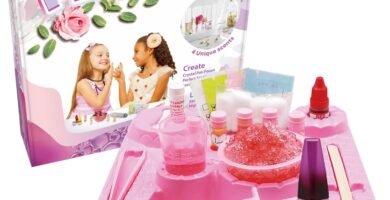 WILD! Science Perfume Making Studio – Kids Perfume for Girls, Kids Potion Making Kit, Perfume Making Kit for Girls, Creative Gifts for Girls – Age 6+ WILD! Science Perfume Making Studio – Kids Perfume for Girls, Kids Potion Making Kit, Perfume Making Kit for Girls, Creative Gifts for Girls – Age 6+