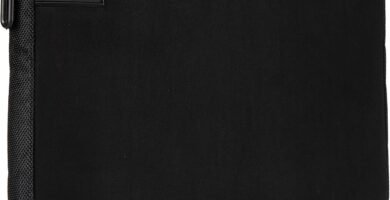 Amazon Basics Sleeve for 29.5 cm Laptop/Chromebook/MacBook Air, Black