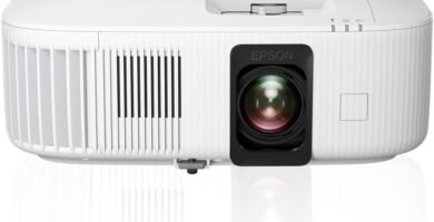 Epson EH-TW6250 4K PRO-UHD 2,800 Lumen Android TV Projector Epson EH-TW6250 4K PRO-UHD 2,800 Lumen Android TV Projector