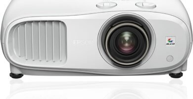 Epson EH-TW7100 3LCD, 4K PRO-UHD, 3000 Lumens, 500 Inch Display, Wide Lens Shift Range, Home Cinema, Streaming and Gaming Projector – White Epson EH-TW7100 3LCD, 4K PRO-UHD, 3000 Lumens, 500 Inch Display, Wide Lens Shift Range, Home Cinema, Streaming and Gaming Projector – White