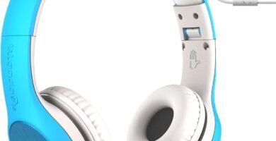 LilGadgets Connect+ Style Wired Headphones for Kids for School with SharePort® Technology, Child-Friendly Foldable On-Ear Headset with Built-in Microphone, Kids Headphones Wired, Blue LilGadgets Connect+ Style Wired Headphones for Kids for School with SharePort® Technology, Child-Friendly Foldable On-Ear Headset with Built-in Microphone, Kids Headphones Wired, Blue