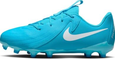 NIKE Unisex Kid’s Phantom Gx Ii Academy Fg/Mg Football Shoe