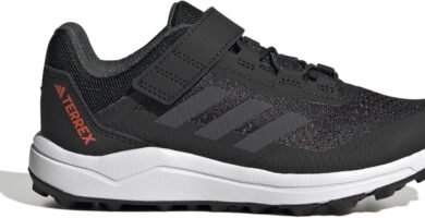 adidas Unisex Kid’s Terrex Agravic Flow Hook-and-Loop Trail Running Shoes